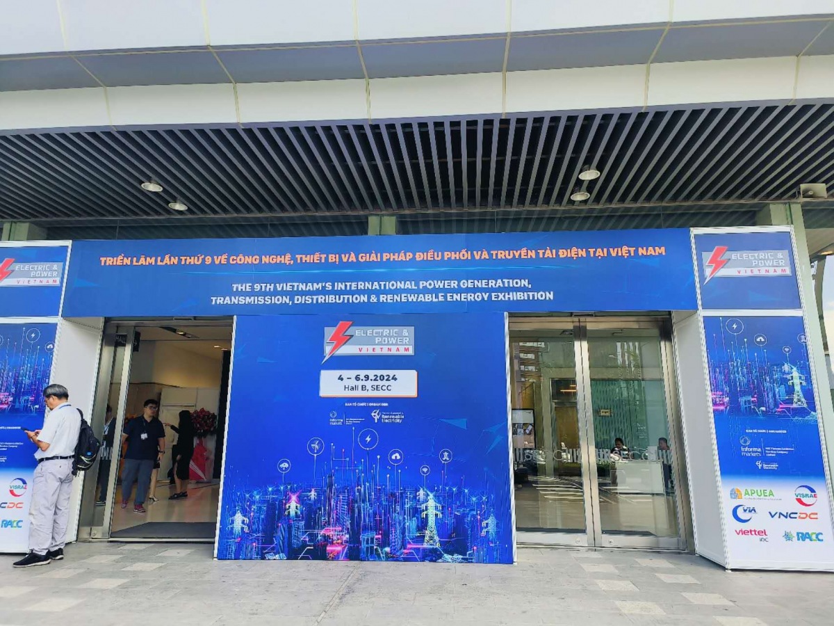 5eb9d9200cba8fb22f6fe23762fd359